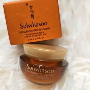 Sulwhasoo Concentrated Ginseng Renewing Cream 0.16 fl oz